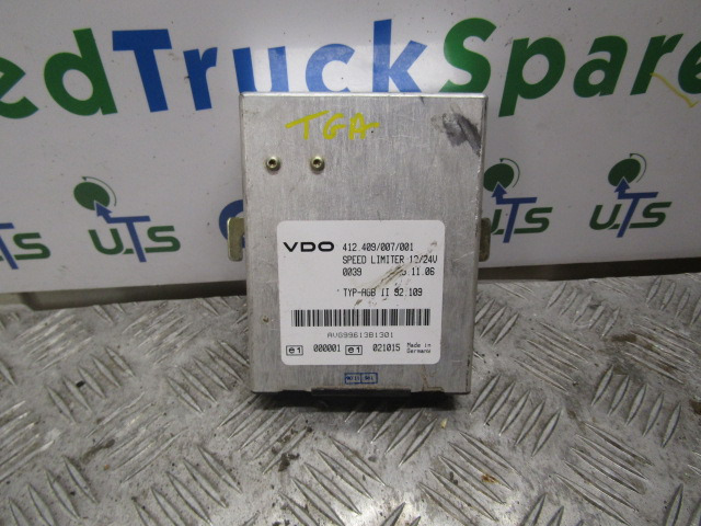 MAN TGA SPEED LIMITER CONTROL/ECU P/NO 412.409/007/001 - Sistem listrik untuk Truk: gambar 1 MAN TGA SPEED LIMITER CONTROL/ECU P/NO 412.409/007/001 - Sistem listrik untuk Truk: gambar 1