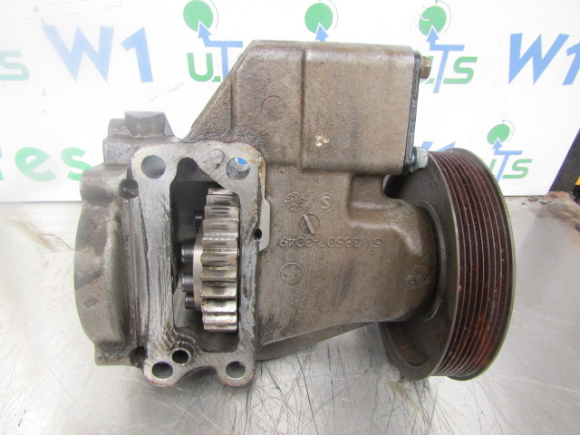 MAN TGS / TGX WATER PUMP DRIVE UNIT P/NO 51.38507-3049 - Suku Cadang Mesin untuk Truk: gambar 2 MAN TGS / TGX WATER PUMP DRIVE UNIT P/NO 51.38507-3049 - Suku Cadang Mesin untuk Truk: gambar 2