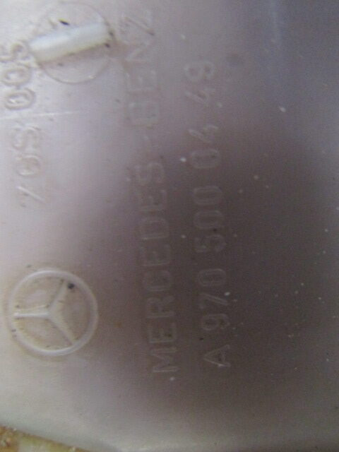 MERCEDES ATEGO 815 HEADERTANK P/NO A970 500 0449 - Suku Cadang Mesin untuk Truk: gambar 2 MERCEDES ATEGO 815 HEADERTANK P/NO A970 500 0449 - Suku Cadang Mesin untuk Truk: gambar 2
