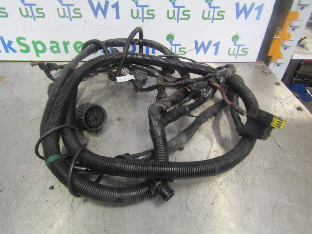 MERCEDES AXOR 1829 MANUAL GEARBOX WIRING HARNESS P/NO 003929484 - Sistem listrik untuk Truk: gambar 4 MERCEDES AXOR 1829 MANUAL GEARBOX WIRING HARNESS P/NO 003929484 - Sistem listrik untuk Truk: gambar 4