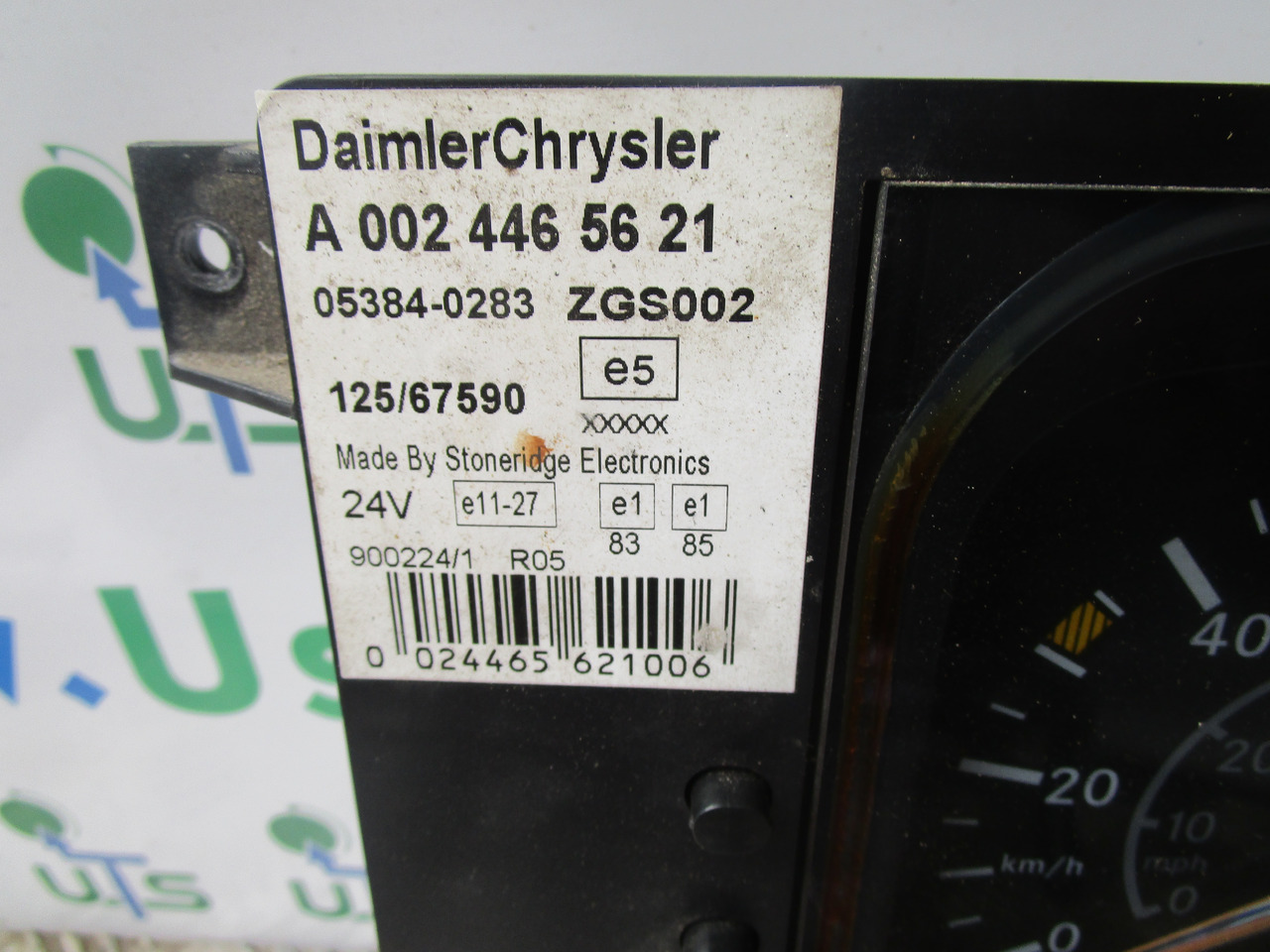 MERCEDES AXOR / ECONIC CLOCK CLUSTER P/NO A0024465621 - Sistem listrik untuk Truk: gambar 2 MERCEDES AXOR / ECONIC CLOCK CLUSTER P/NO A0024465621 - Sistem listrik untuk Truk: gambar 2