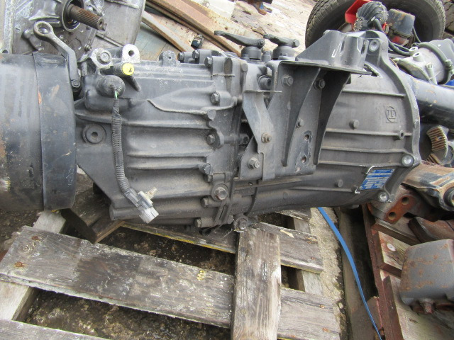 MITSUBISHI FUSO 6 SPEED MANUAL ZF GEARBOX TYPE 6S 420V - Gearbox untuk Truk: gambar 2 MITSUBISHI FUSO 6 SPEED MANUAL ZF GEARBOX TYPE 6S 420V - Gearbox untuk Truk: gambar 2