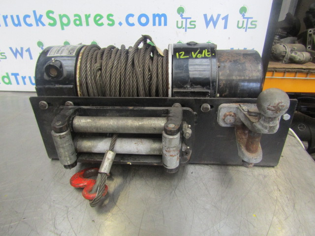 PIERCE 12,500 ELECTRIC 12 VOLT WINCH - Mesin derek untuk Kendaraan Kota/ Khusus: gambar 1 PIERCE 12,500 ELECTRIC 12 VOLT WINCH - Mesin derek untuk Kendaraan Kota/ Khusus: gambar 1