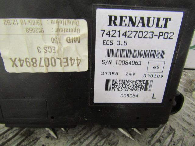 RENAULT MIDLUM DXI ECS CONTROL UNIT P/NO 7421427023-PO2 - Sistem listrik untuk Truk: gambar 2 RENAULT MIDLUM DXI ECS CONTROL UNIT P/NO 7421427023-PO2 - Sistem listrik untuk Truk: gambar 2