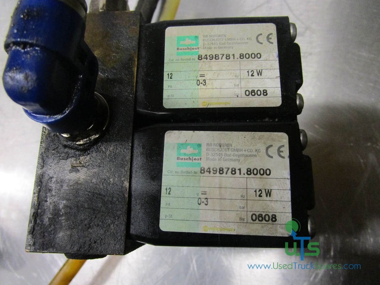 SCHMIDT SWINGO 200 SOLENOID VALVE BLOCK ‘BUSCHJOST’ 8498981 - Katup rem untuk Kendaraan Kota/ Khusus: gambar 2 SCHMIDT SWINGO 200 SOLENOID VALVE BLOCK ‘BUSCHJOST’ 8498981 - Katup rem untuk Kendaraan Kota/ Khusus: gambar 2