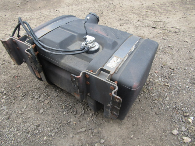 VOLVO FE FUEL TANK 300 LITRE P/NO 20823454 - Tangki bahan bakar untuk Truk: gambar 2 VOLVO FE FUEL TANK 300 LITRE P/NO 20823454 - Tangki bahan bakar untuk Truk: gambar 2