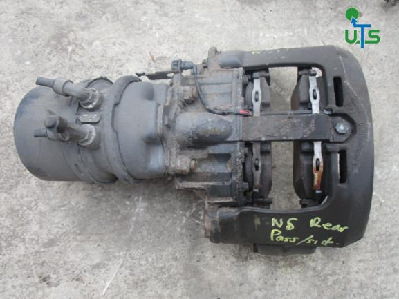 VOLVO FE NEARSIDE REAR BRAKE CALIPER COMPLETE - Bagian Rem untuk Truk: gambar 1 VOLVO FE NEARSIDE REAR BRAKE CALIPER COMPLETE - Bagian Rem untuk Truk: gambar 1