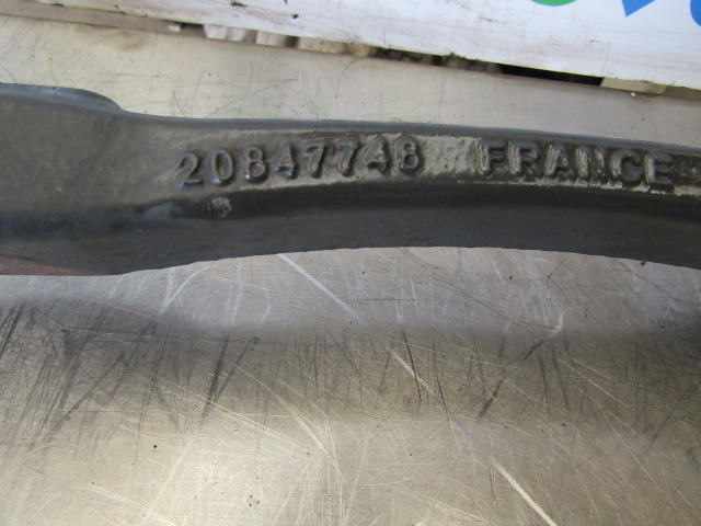 VOLVO FH13 D13C ENGINE SUPPORT P/NO 20847748 - Suku Cadang Mesin untuk Truk: gambar 2 VOLVO FH13 D13C ENGINE SUPPORT P/NO 20847748 - Suku Cadang Mesin untuk Truk: gambar 2