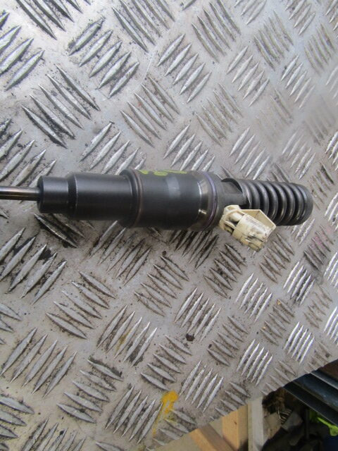 VOLVO FM9 D9D INJECTORS SET (6) ‘DELPHI HRE 114’ - Sistem bahan bakar untuk Truk: gambar 3 VOLVO FM9 D9D INJECTORS SET (6) ‘DELPHI HRE 114’ - Sistem bahan bakar untuk Truk: gambar 3