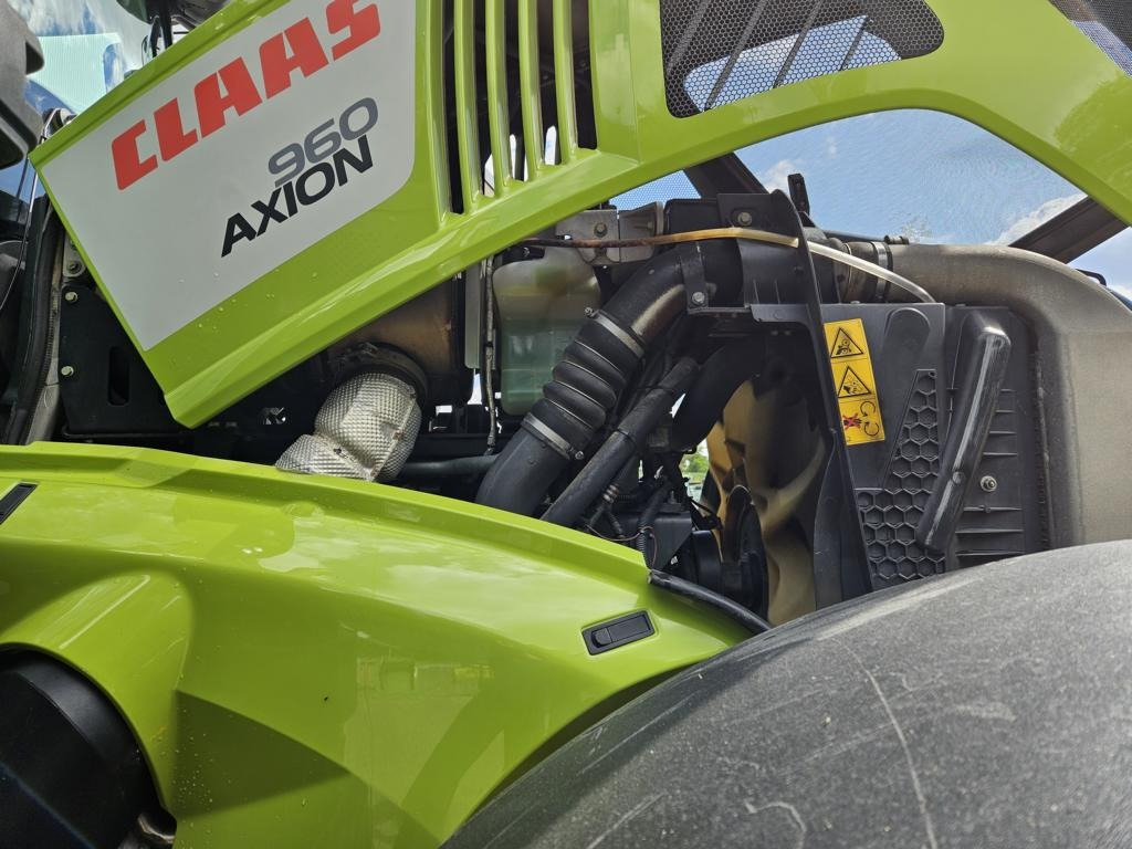 CLAAS AXION 960 CMATIC - Traktor: gambar 2 CLAAS AXION 960 CMATIC - Traktor: gambar 2