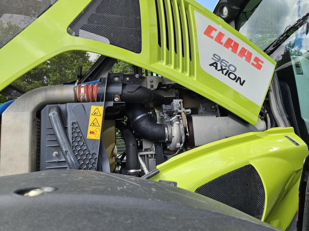CLAAS AXION 960 CMATIC - Traktor: gambar 5 CLAAS AXION 960 CMATIC - Traktor: gambar 5