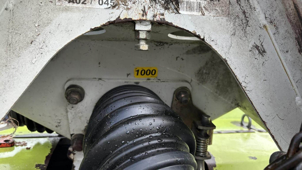 CLAAS CORTO 3150 F - Mesin pemotong padang rumput: gambar 4 CLAAS CORTO 3150 F - Mesin pemotong padang rumput: gambar 4