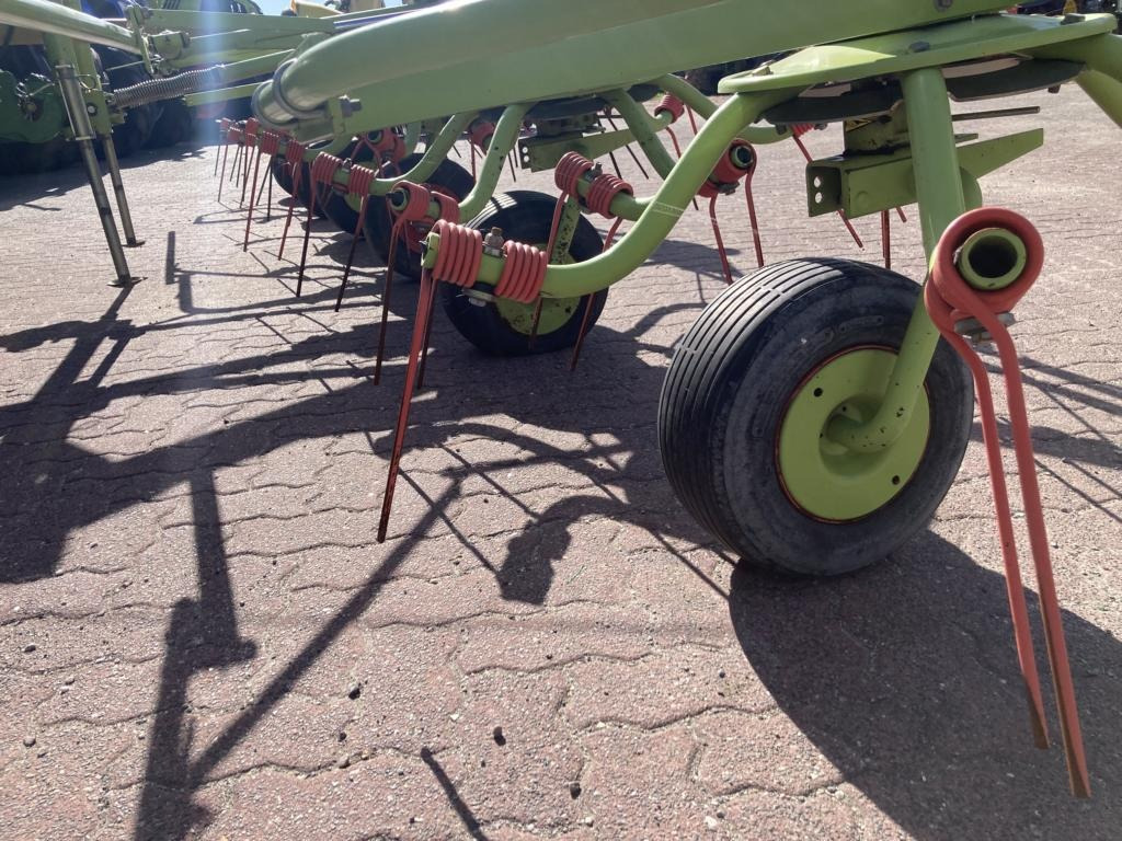 CLAAS VOLTO 64 - Tedder/ Menyapu: gambar 3 CLAAS VOLTO 64 - Tedder/ Menyapu: gambar 3