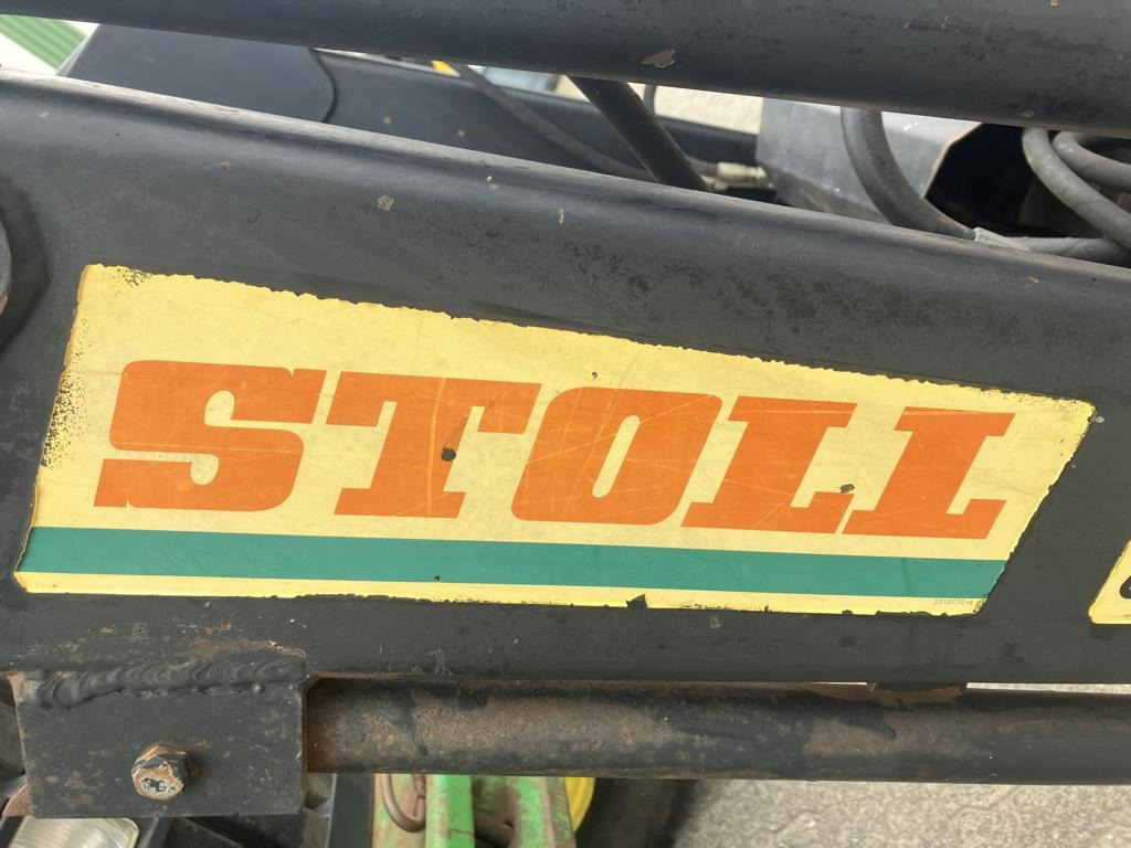 John Deere 6110 SE - Traktor: gambar 5 John Deere 6110 SE - Traktor: gambar 5
