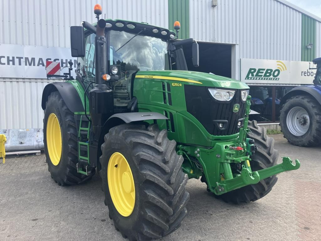John Deere 6250R - Traktor: gambar 1 John Deere 6250R - Traktor: gambar 1