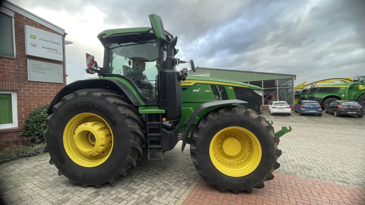 Leasing John Deere TRAKTOR 7R350 John Deere TRAKTOR 7R350: gambar 46 Leasing John Deere TRAKTOR 7R350 John Deere TRAKTOR 7R350: gambar 46
