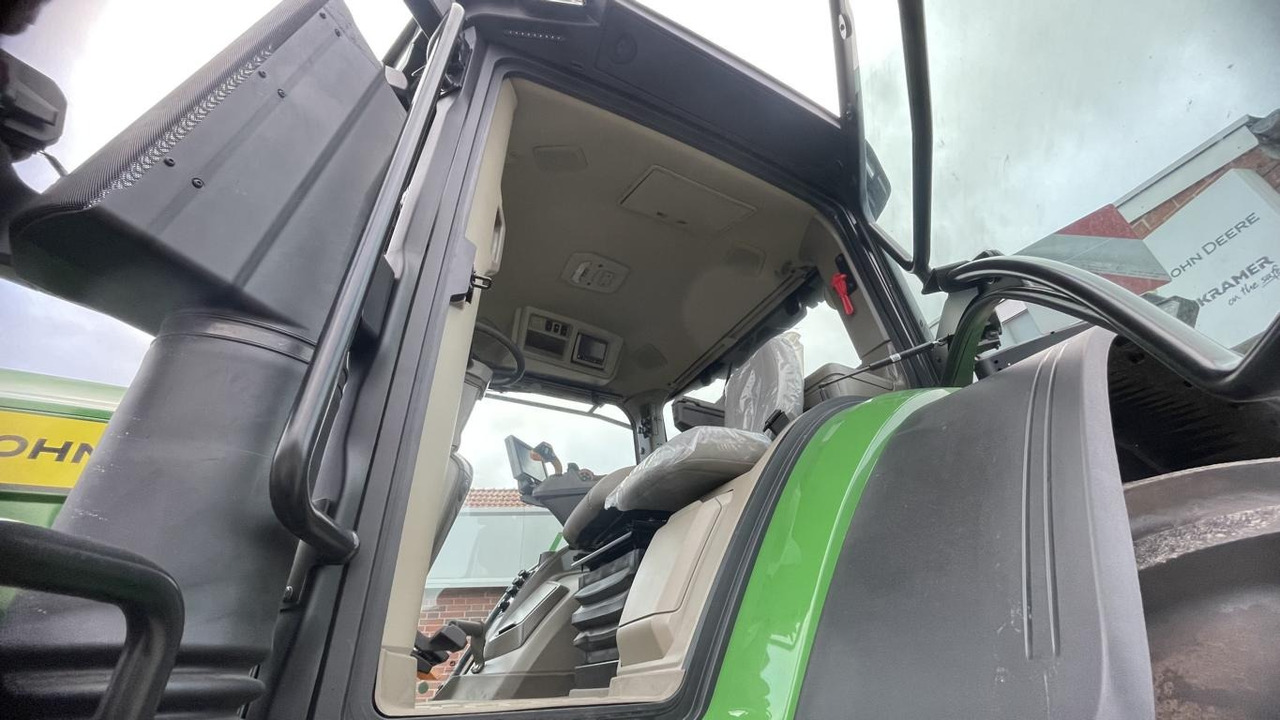 Leasing John Deere TRAKTOR 7R350 John Deere TRAKTOR 7R350: gambar 21 Leasing John Deere TRAKTOR 7R350 John Deere TRAKTOR 7R350: gambar 21