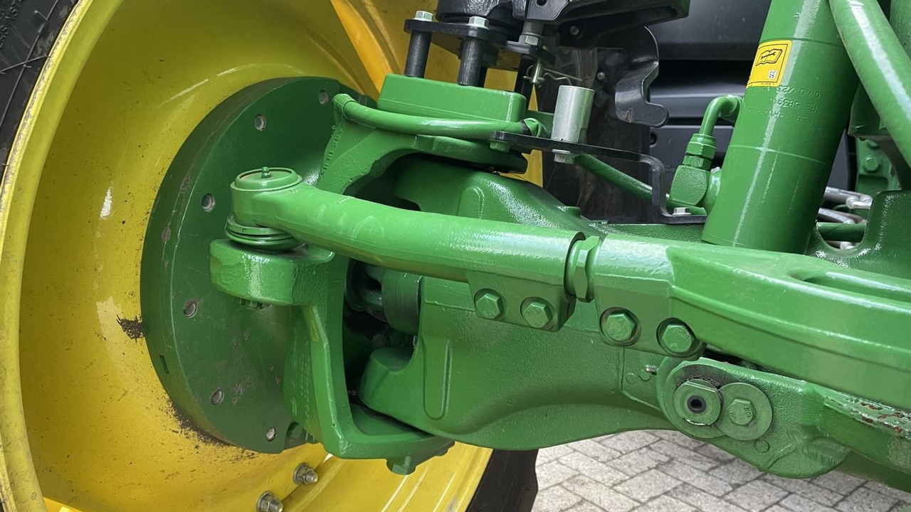 Leasing John Deere TRAKTOR 7R350 John Deere TRAKTOR 7R350: gambar 34 Leasing John Deere TRAKTOR 7R350 John Deere TRAKTOR 7R350: gambar 34