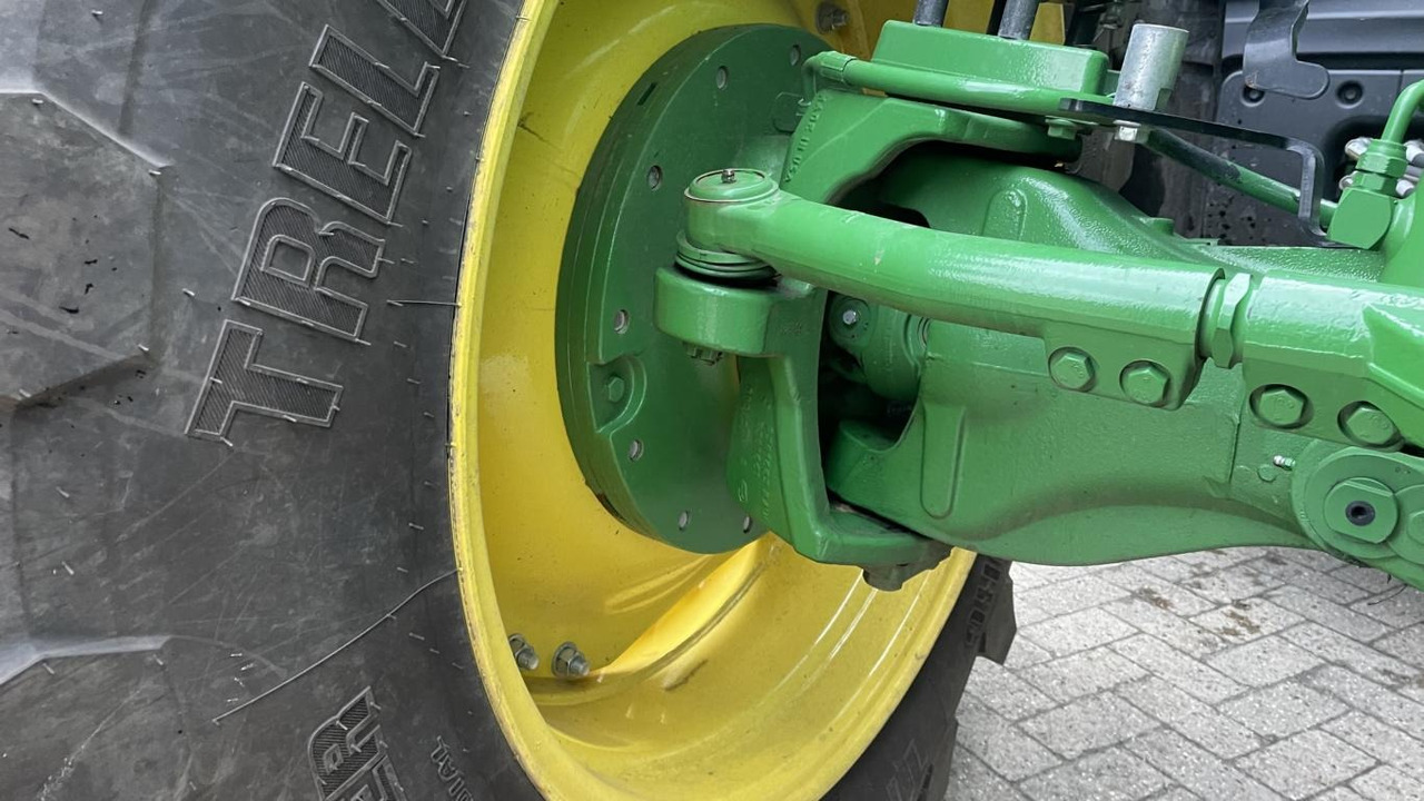 Traktor baru John Deere TRAKTOR 7R350: gambar 41 Traktor baru John Deere TRAKTOR 7R350: gambar 41