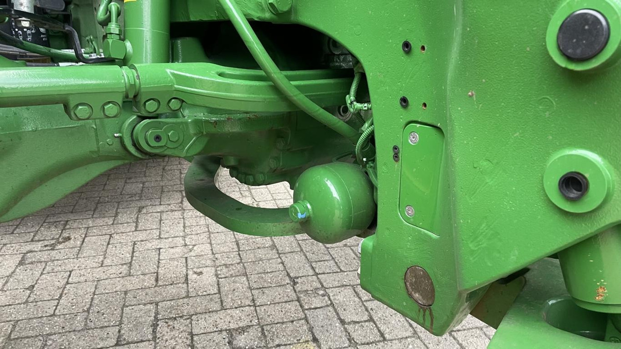 Traktor baru John Deere TRAKTOR 7R350: gambar 42 Traktor baru John Deere TRAKTOR 7R350: gambar 42