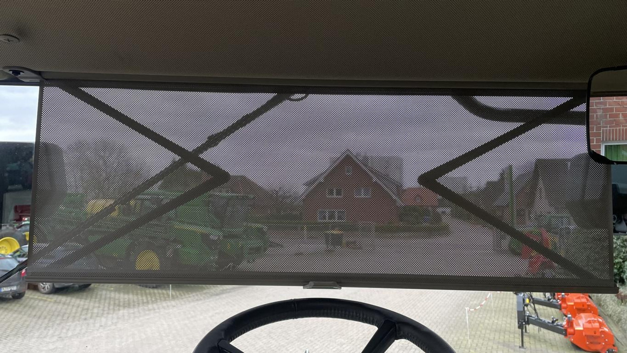 Traktor baru John Deere TRAKTOR 7R350: gambar 8 Traktor baru John Deere TRAKTOR 7R350: gambar 8