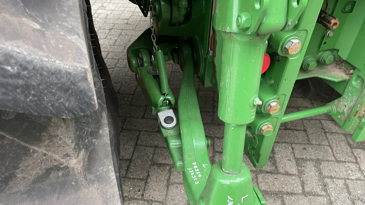 Traktor baru John Deere TRAKTOR 7R350: gambar 25 Traktor baru John Deere TRAKTOR 7R350: gambar 25