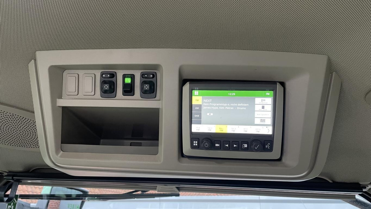 Traktor baru John Deere TRAKTOR 7R350: gambar 11 Traktor baru John Deere TRAKTOR 7R350: gambar 11