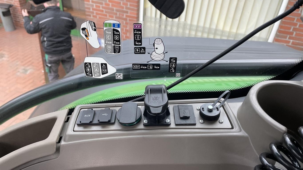 Traktor baru John Deere TRAKTOR 7R350: gambar 10 Traktor baru John Deere TRAKTOR 7R350: gambar 10