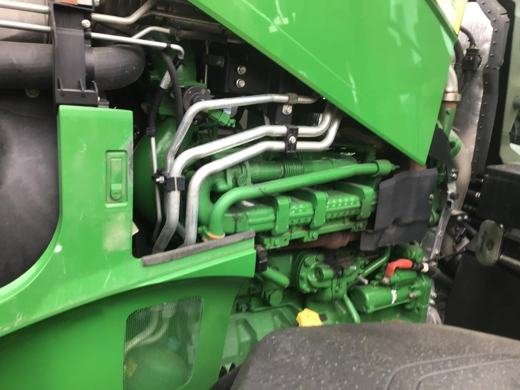 Traktor John Deere TRAKTOR 7R350: gambar 49 Traktor John Deere TRAKTOR 7R350: gambar 49