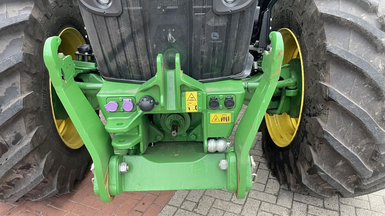 Traktor baru John Deere TRAKTOR 7R350: gambar 38 Traktor baru John Deere TRAKTOR 7R350: gambar 38