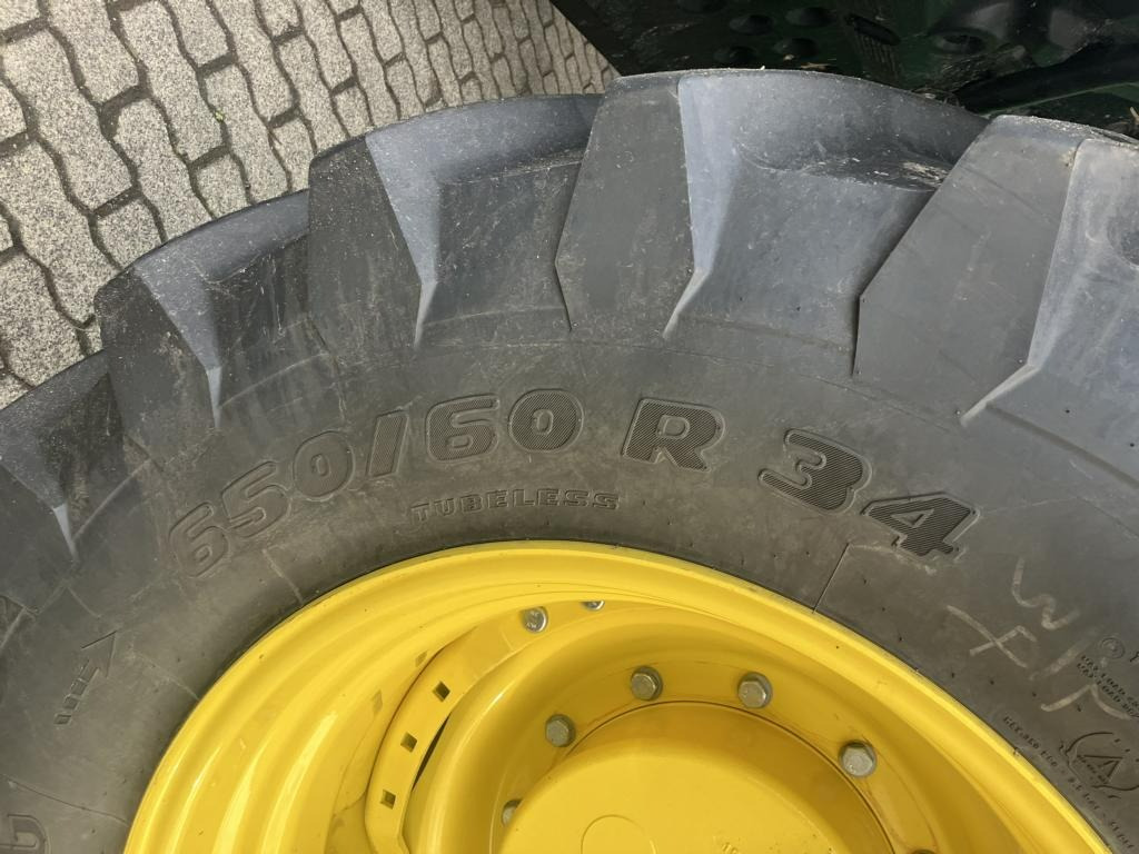 John Deere TRAKTOR 8R340 - Traktor: gambar 5 John Deere TRAKTOR 8R340 - Traktor: gambar 5