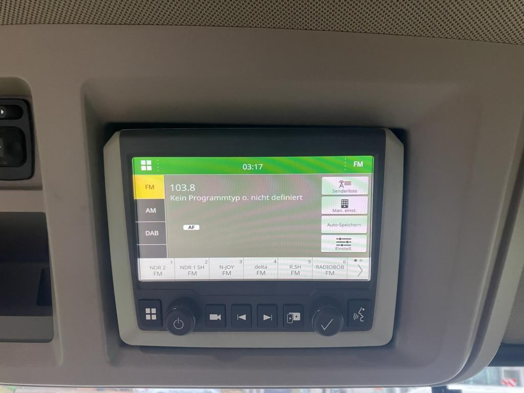 Traktor baru John Deere TRAKTOR 8R340: gambar 13