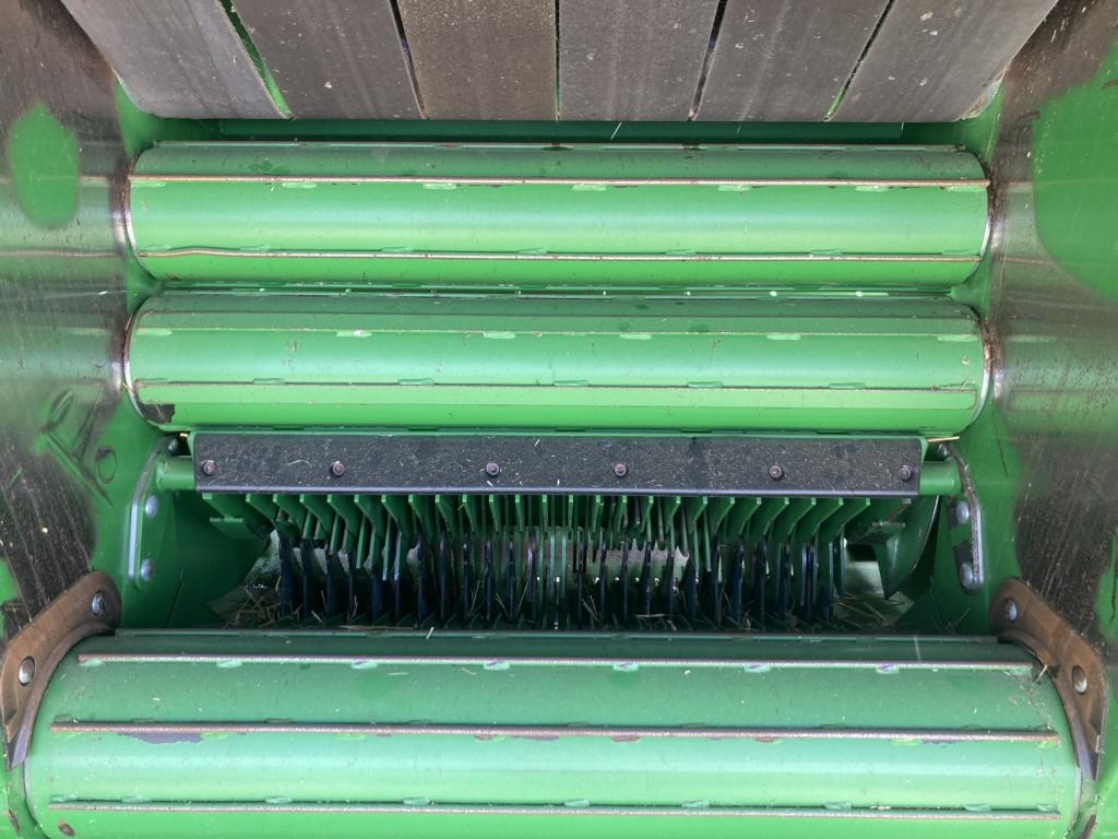John Deere V461M - PAKET FÜR RUNDBALLENPR - Pembungkus bale: gambar 4 John Deere V461M - PAKET FÜR RUNDBALLENPR - Pembungkus bale: gambar 4