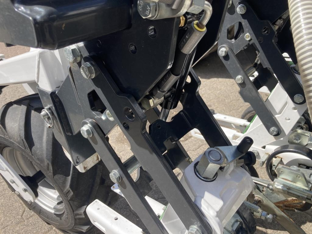 Peralatan pemupukan Kerner Variofield 630H: gambar 20