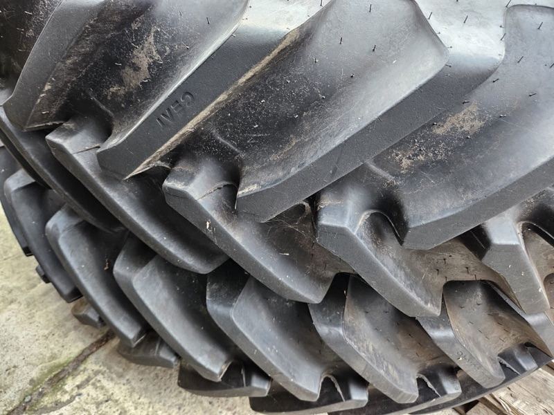 Massey Ferguson 6S. 165 Dyna-6 Exclusive - Traktor: gambar 4 Massey Ferguson 6S. 165 Dyna-6 Exclusive - Traktor: gambar 4