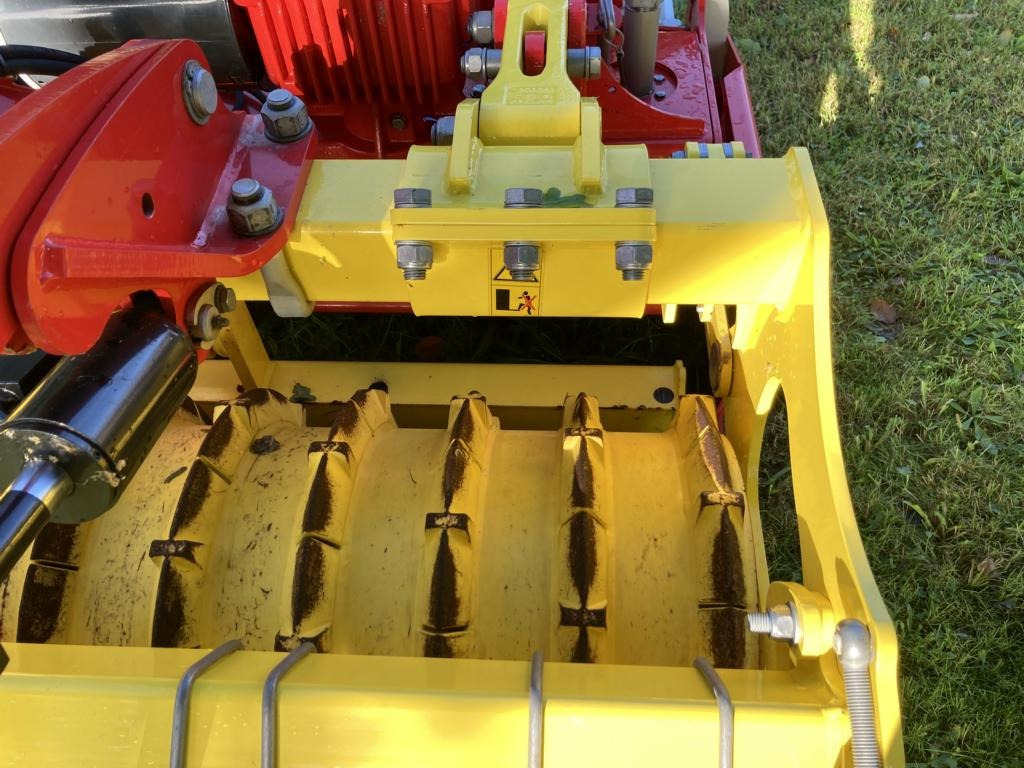 Pöttinger LION 403 C - Garu: gambar 5 Pöttinger LION 403 C - Garu: gambar 5