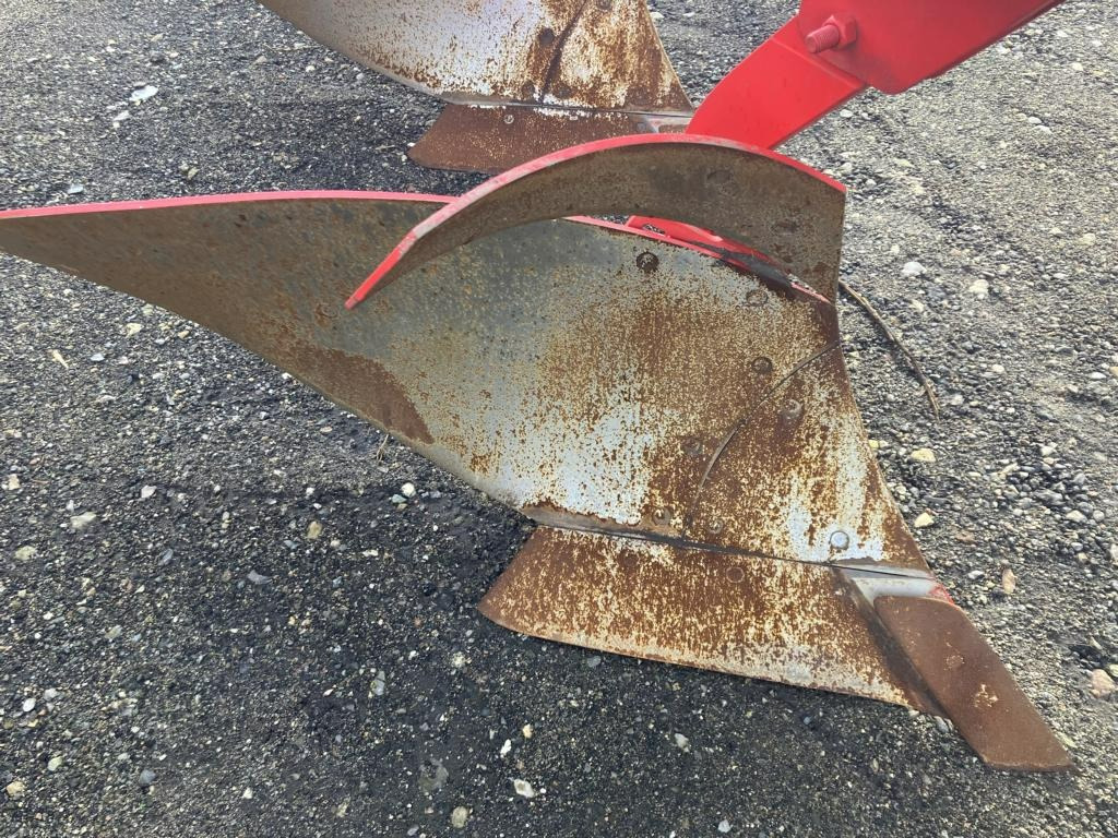 Pöttinger SERVO 45 M 5-SCHAR NOVA - Bajak: gambar 3 Pöttinger SERVO 45 M 5-SCHAR NOVA - Bajak: gambar 3