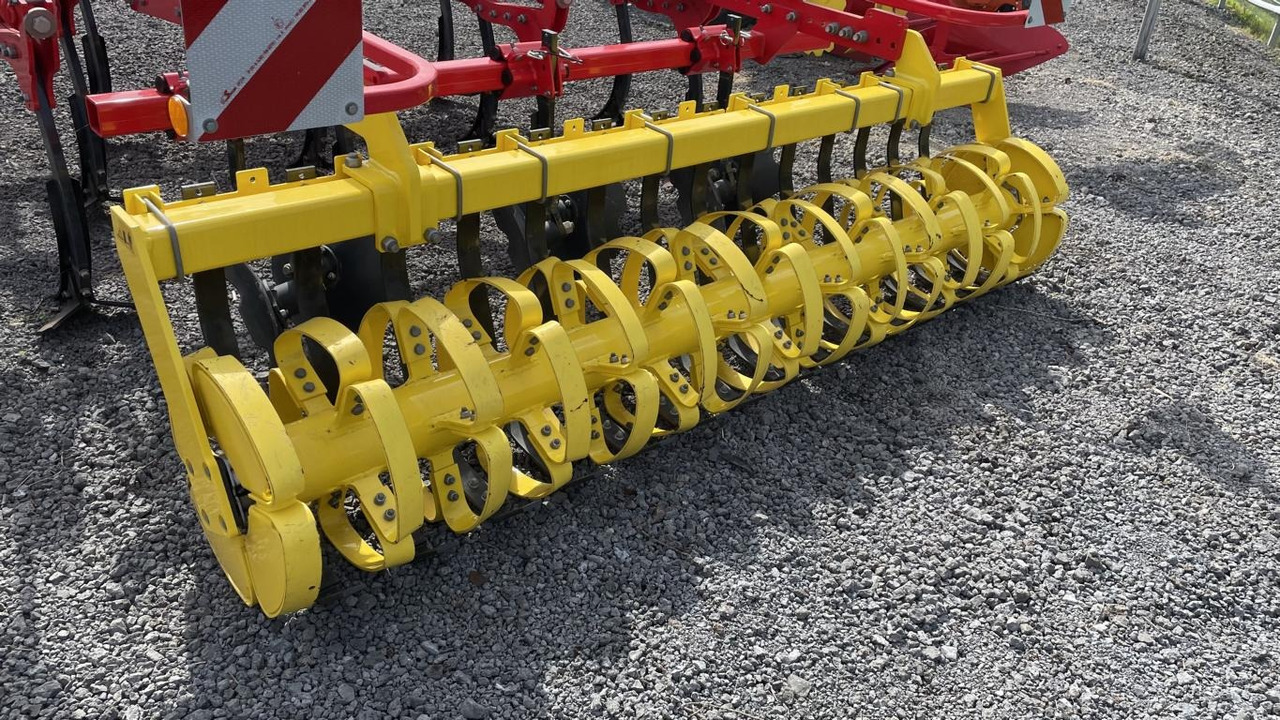 Pöttinger SYNKRO 3030 NOVA - Petani: gambar 4 Pöttinger SYNKRO 3030 NOVA - Petani: gambar 4