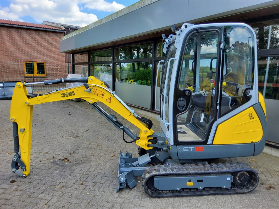 Ekskavator mini baru Wacker ET 18: gambar 1