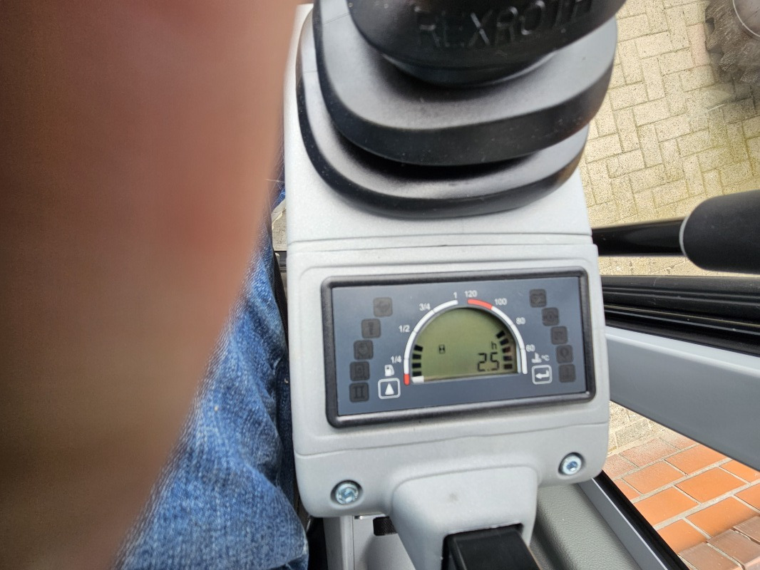 Wacker ET 18 - Ekskavator mini: gambar 3 Wacker ET 18 - Ekskavator mini: gambar 3