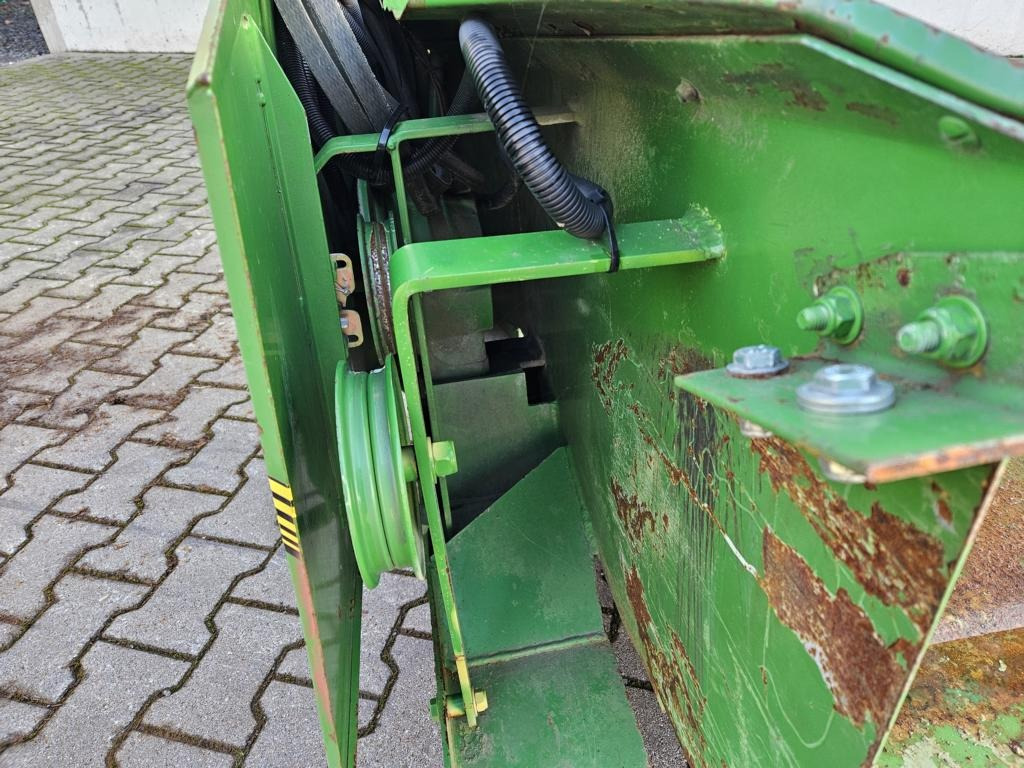 Zürn PROFI JD 800 - Pemanen gabungan: gambar 2 Zürn PROFI JD 800 - Pemanen gabungan: gambar 2