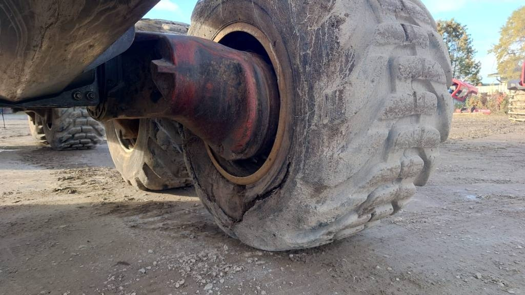 Komatsu 845 - Forwarder: gambar 4 Komatsu 845 - Forwarder: gambar 4