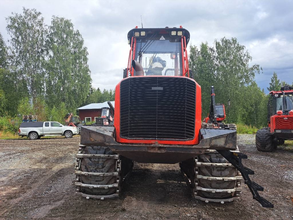 Komatsu 855 - Forwarder: gambar 3 Komatsu 855 - Forwarder: gambar 3