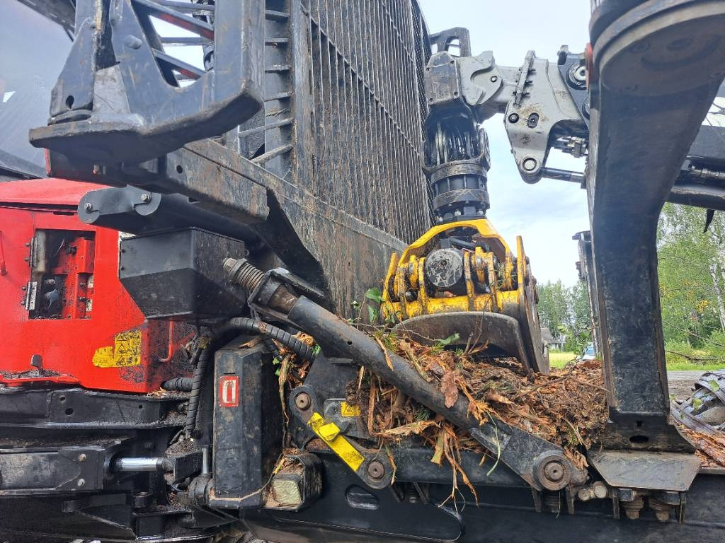 Komatsu 855 - Forwarder: gambar 4 Komatsu 855 - Forwarder: gambar 4