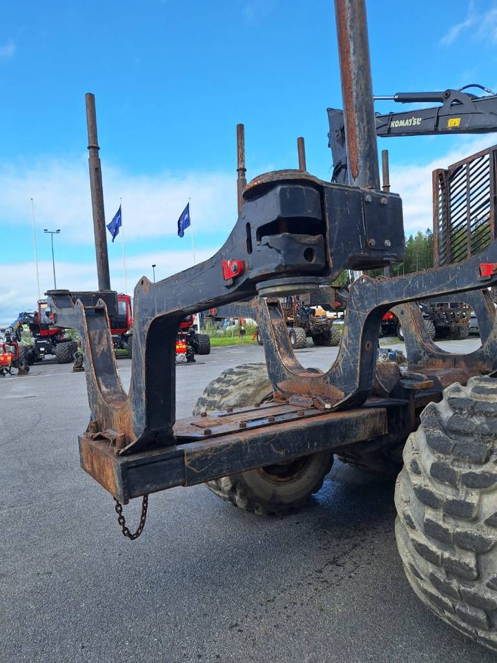 Komatsu 875 - Forwarder: gambar 5 Komatsu 875 - Forwarder: gambar 5