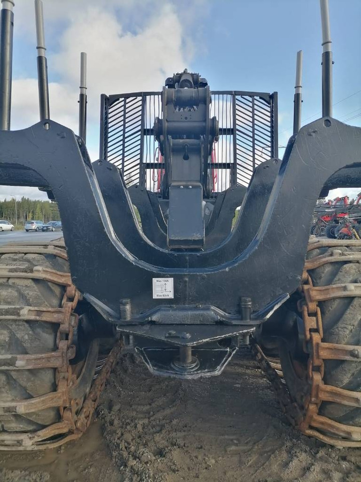 Komatsu 875 - Forwarder: gambar 2 Komatsu 875 - Forwarder: gambar 2