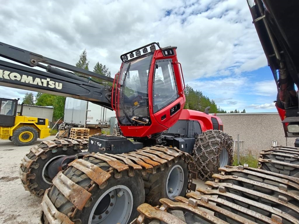 Komatsu 901 - Peralatan pemanen: gambar 2 Komatsu 901 - Peralatan pemanen: gambar 2