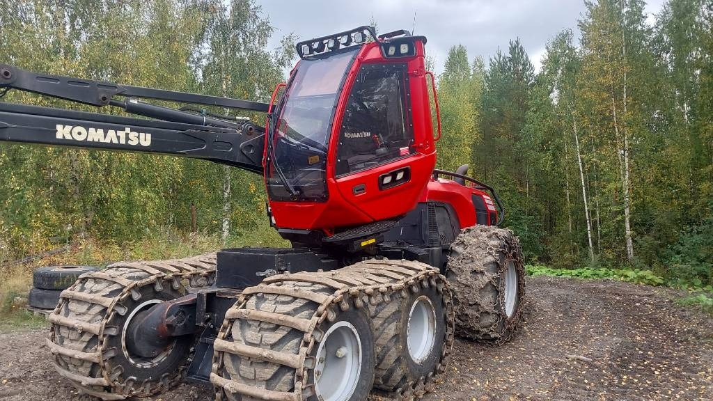 Komatsu 901 - Peralatan pemanen: gambar 1 Komatsu 901 - Peralatan pemanen: gambar 1