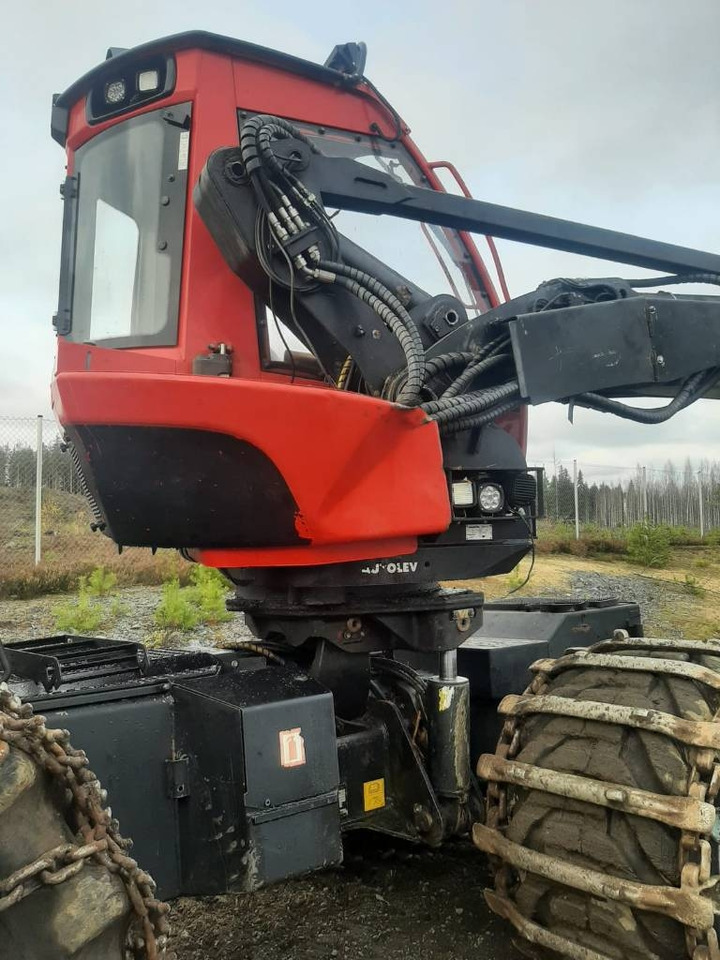 Komatsu 901 - Peralatan pemanen: gambar 3 Komatsu 901 - Peralatan pemanen: gambar 3