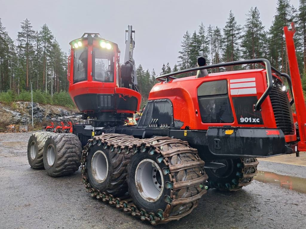Komatsu 901 XC - Peralatan pemanen: gambar 4 Komatsu 901 XC - Peralatan pemanen: gambar 4